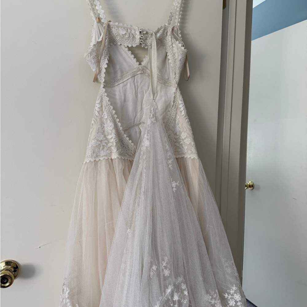 BHLDN Ivory/White Lace Floral V-Neck Wedding Dress Bodice - Picture 5 of 6